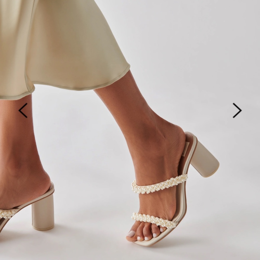 Dolce Vita Noel Heels Vanilla Pearls size 9